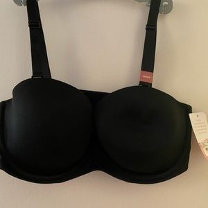 Brand New Black Strapless Bra Size 34DDD